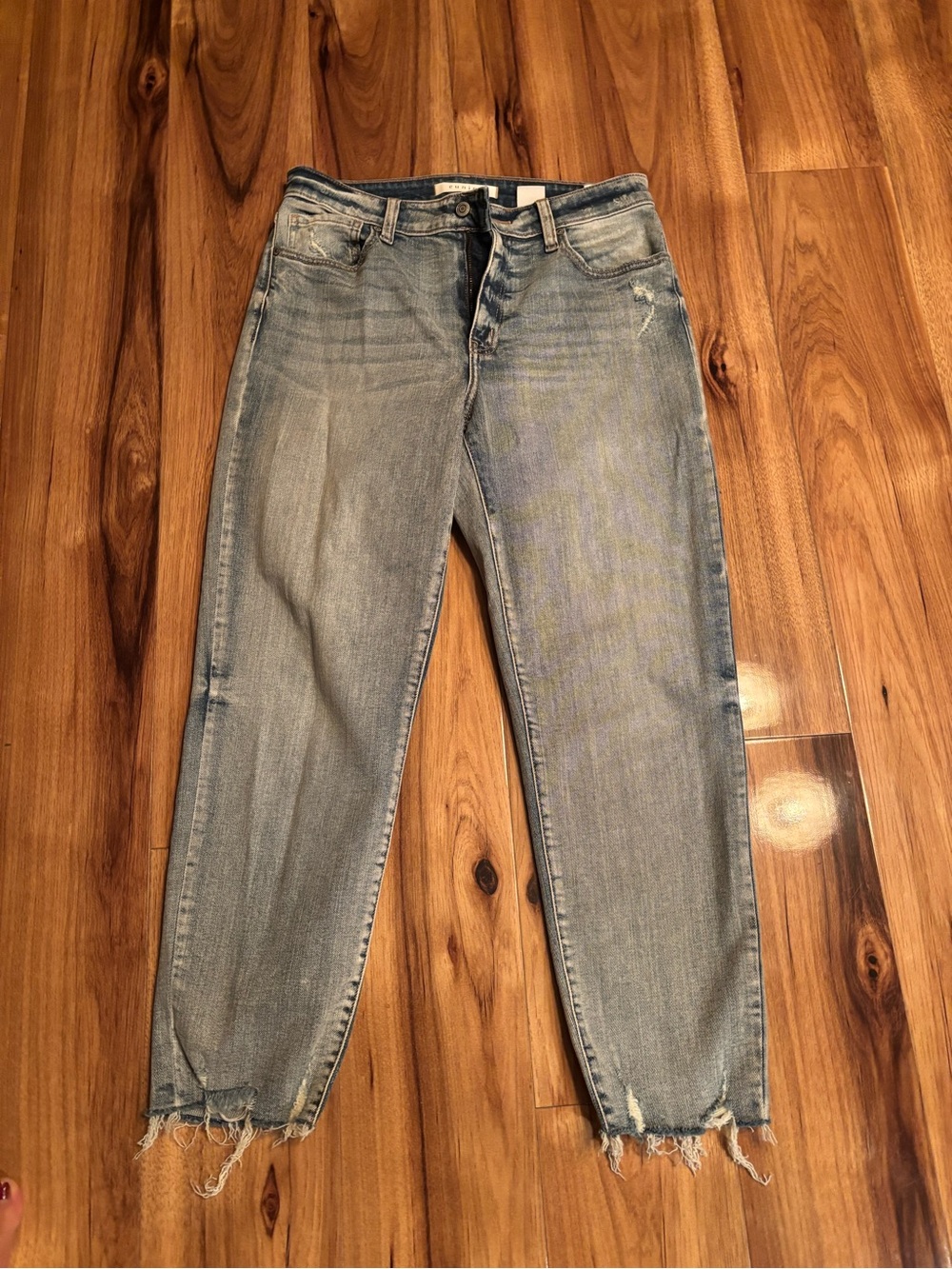 eunina Light Wash Distressed Boyfriend Jeans